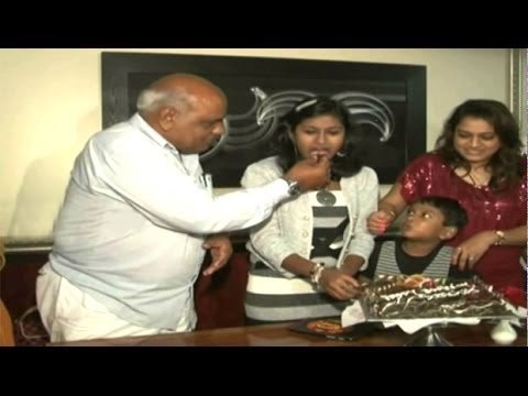 Album Aamchi Mumbai Success Party With Birthday Bash Of Sanchiti Sakat