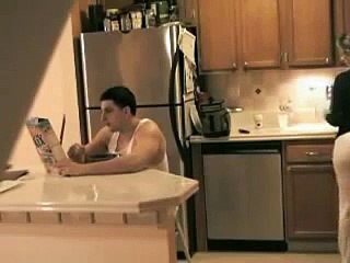 Descubre que su mujer le es infiel y le deja de la forma más épica que he visto