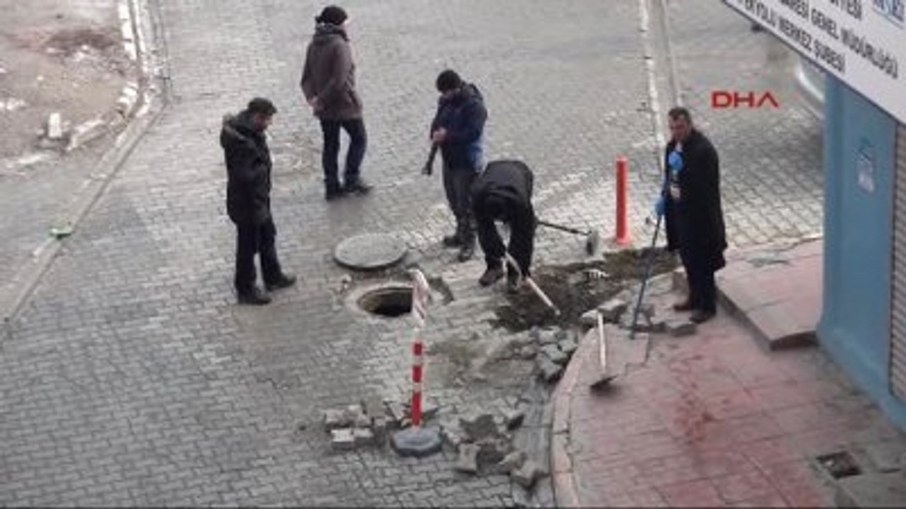 Van'da Bomba İhbarı Polisi Harekete Geçirdi