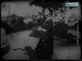 Tujh Ko Basaya Hay Nigahon - Ghar Damad  - Original DvD B/W Gems  Vol. 1