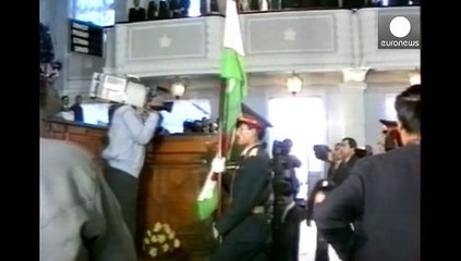 Le Tadjikistan autorise la présidence à vie