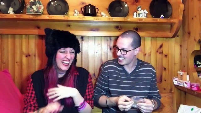 Dany scarta i miei regali di compleanno :D (AKA diamo mangime ai creatori di meme)