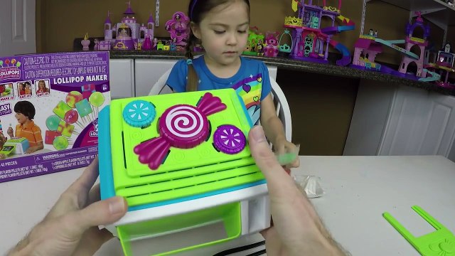 MAKING LOLLIPOPS CANDY How to Make Lollipops Candy to Surprise Friends Lollipop Maker Toy Opening