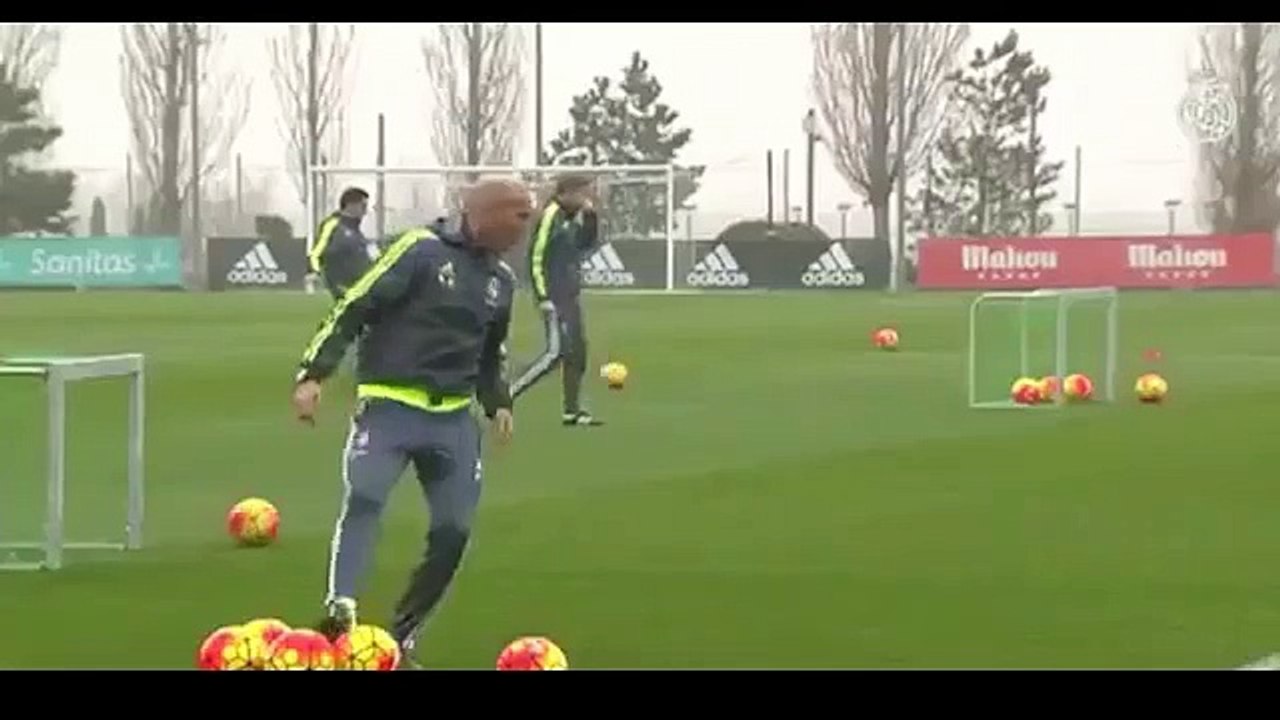Zidane montre ses qualités à l'entrainement du Real