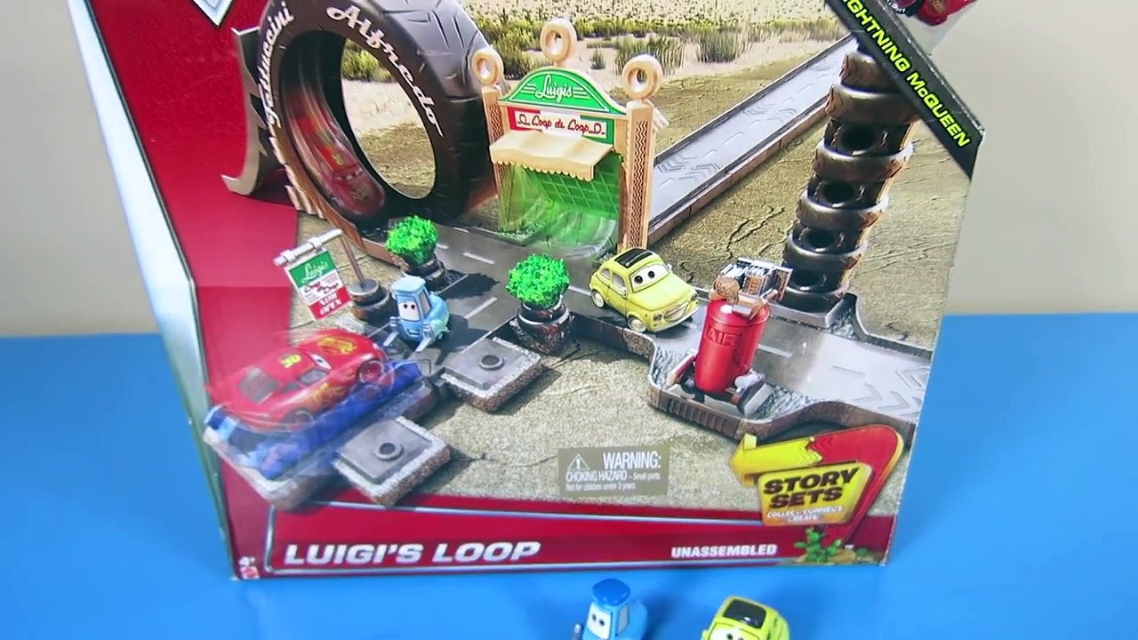 DISNEY PIXAR CARS STORY SETS LUIGIS LOOP GUIDO LIGHTNING JUMPS FAR!