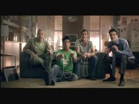 Pub française Mario Strikers Charged Wii