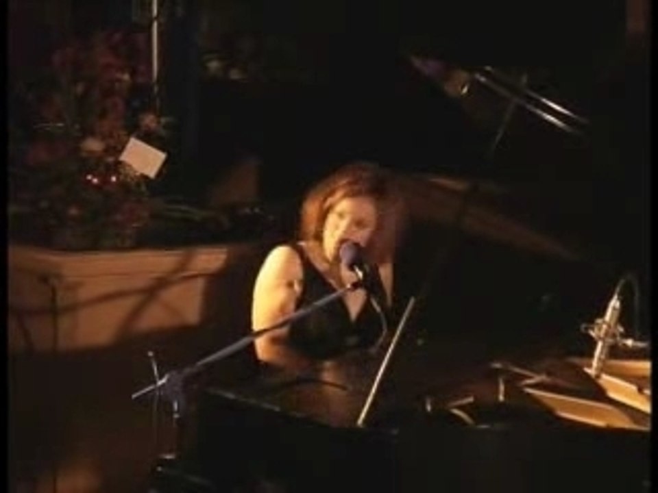 I Never Loved a Man (The Way I Love You) - ♫ Allison Crowe ♫
