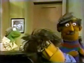Sesame Street News Flash - Don Music writes The Alphabet Song