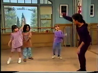 Sesame Street - Snuffy\'s Sore Foot