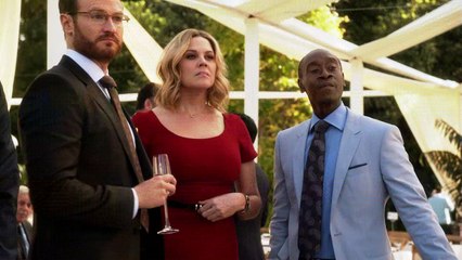 Alicia Witt breastfeeding a child