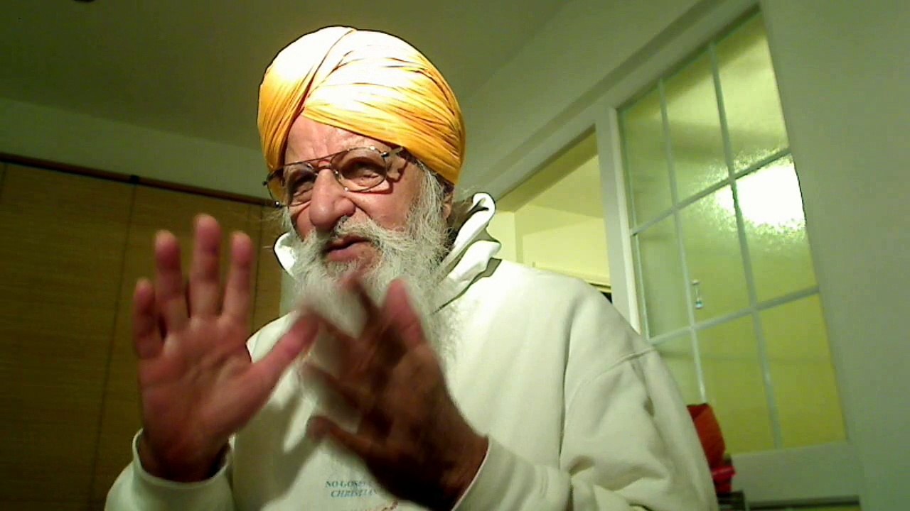 Living Gnostics lead the Scriptures whilst the dead in letters blind follow them.