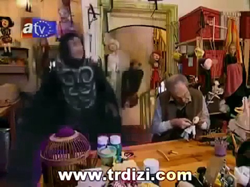 Selena 98. Bölüm Tek Parça Atv