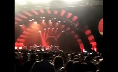Cem Yılmaz ve Athena Gökhan Bir Araya Gelirse