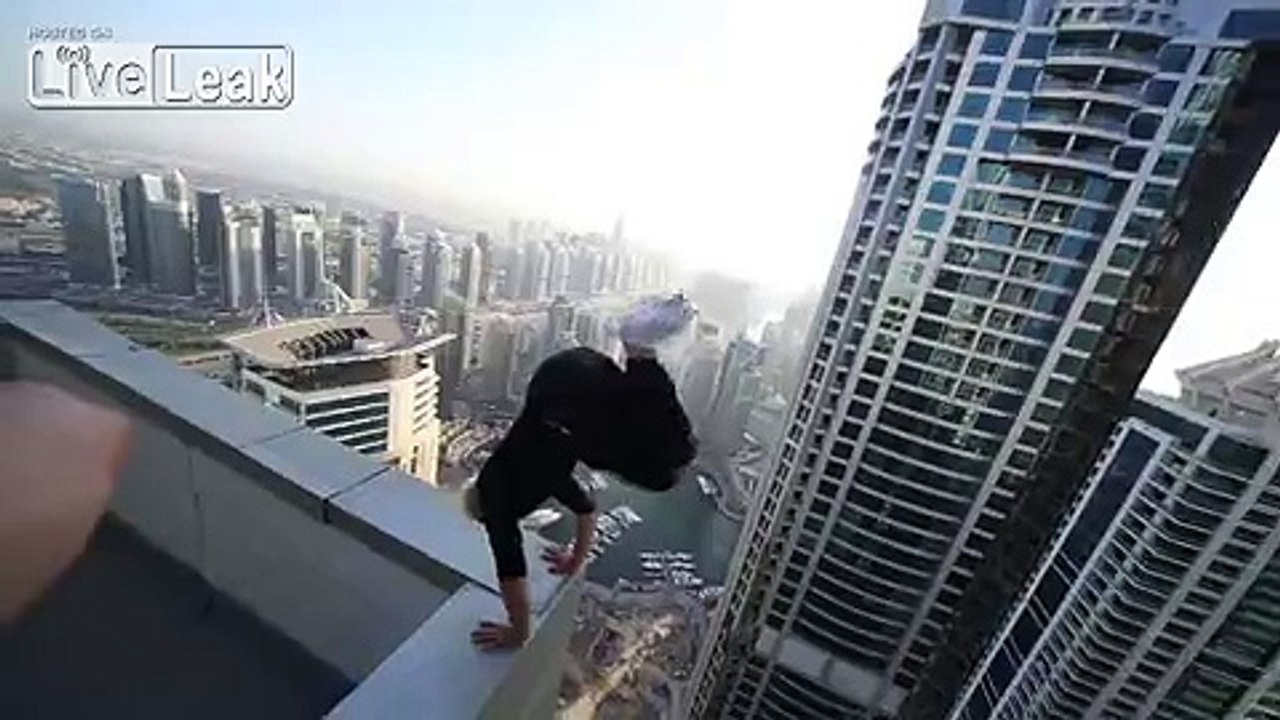 Amazing Near Death Handstand
