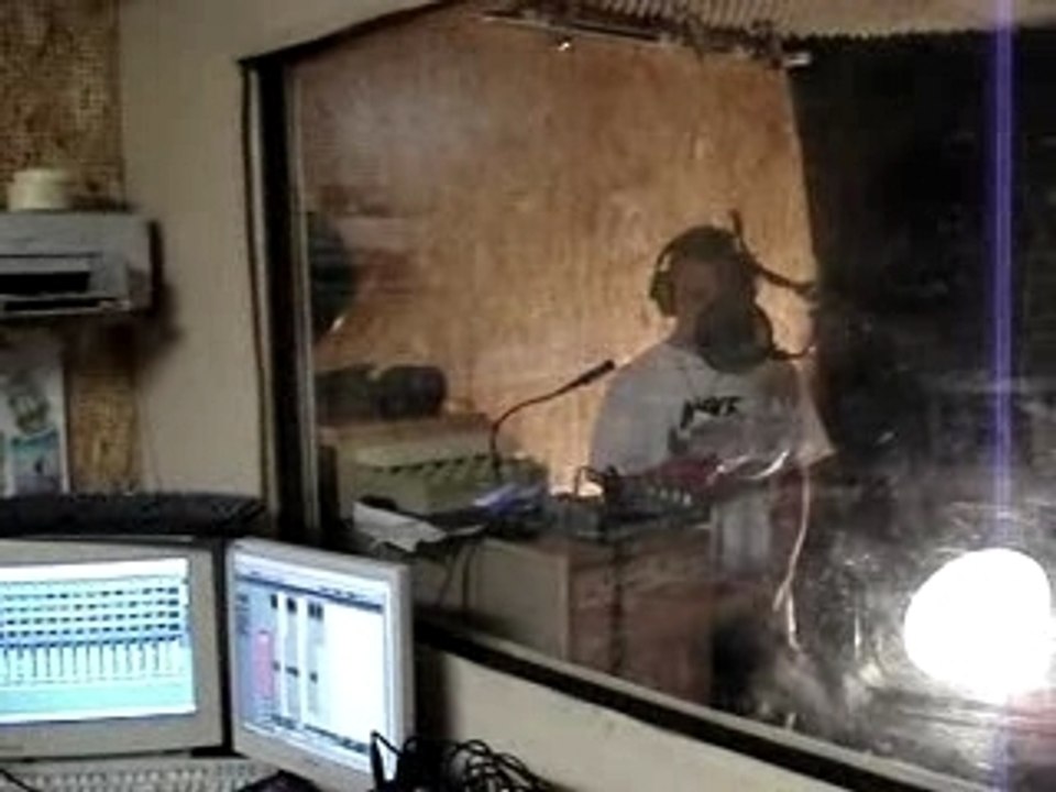 Loni-yarma prod http://www.myspace.com/prodlourde212