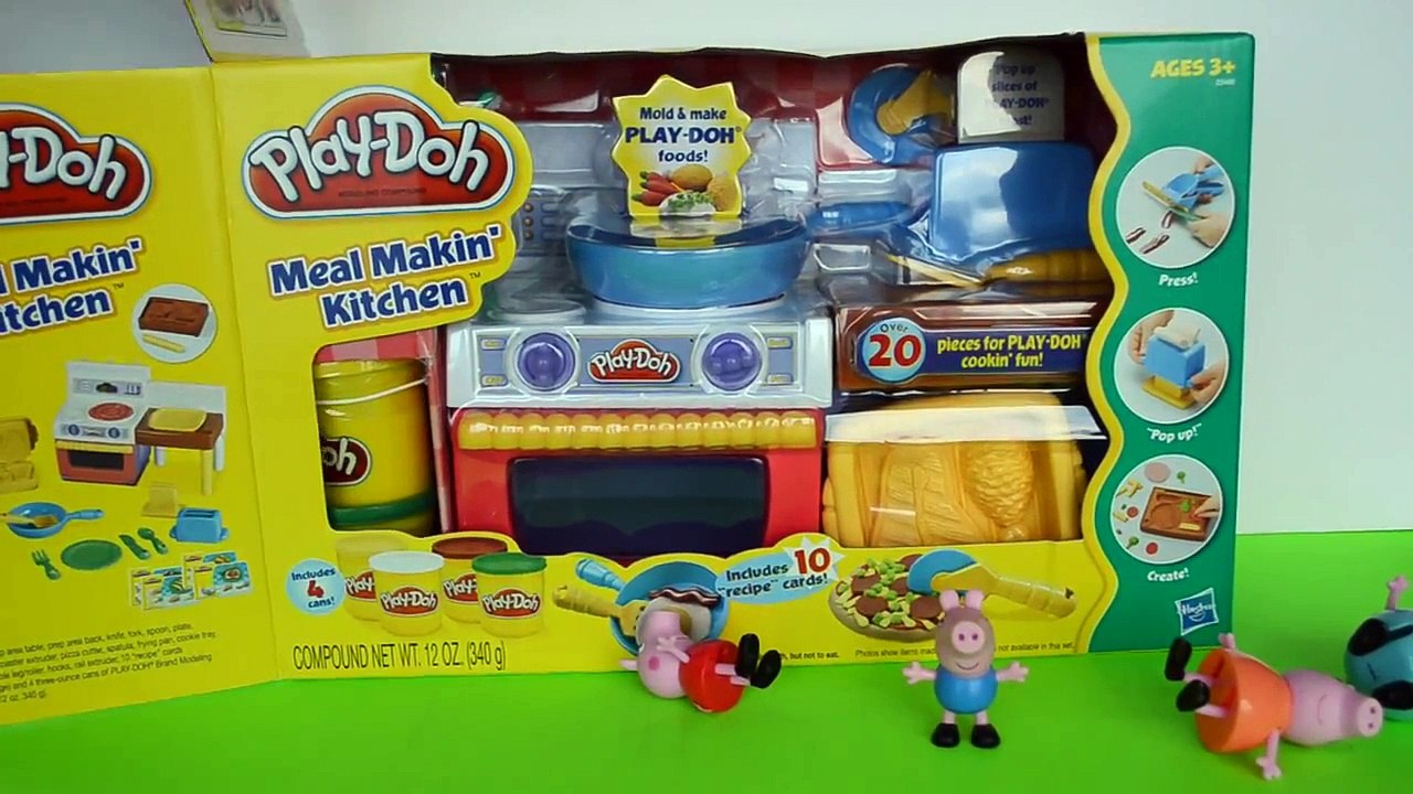 Pig George e Familia Peppa Pig comendo Pizza de Massinha de Modelar Play Doh Em Portugues!