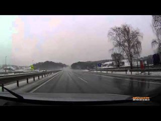 АВТОКАТАСТРОФА В ПОРТУГАЛИИ  АВАРИЯ   ИЗ 50 АВТО