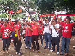 Perjuangan Ratusan Suporter Kabau Sirah sampai di Ibu Kota