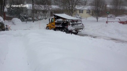 Clearing two feet of snow in Washington DC