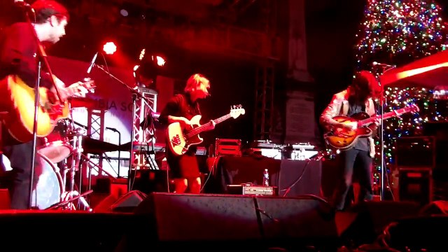 Lauryn Hill performs at the Famously Hot New Year event in Columbia, SC (2)