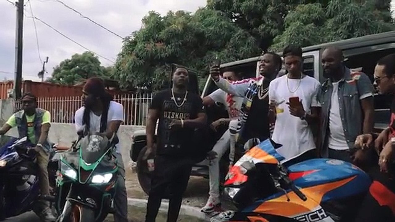 Sean Kingston - One A Way