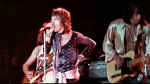 The Rolling Stones - Jumpin' Jack Flash (Live) - OFFICIAL