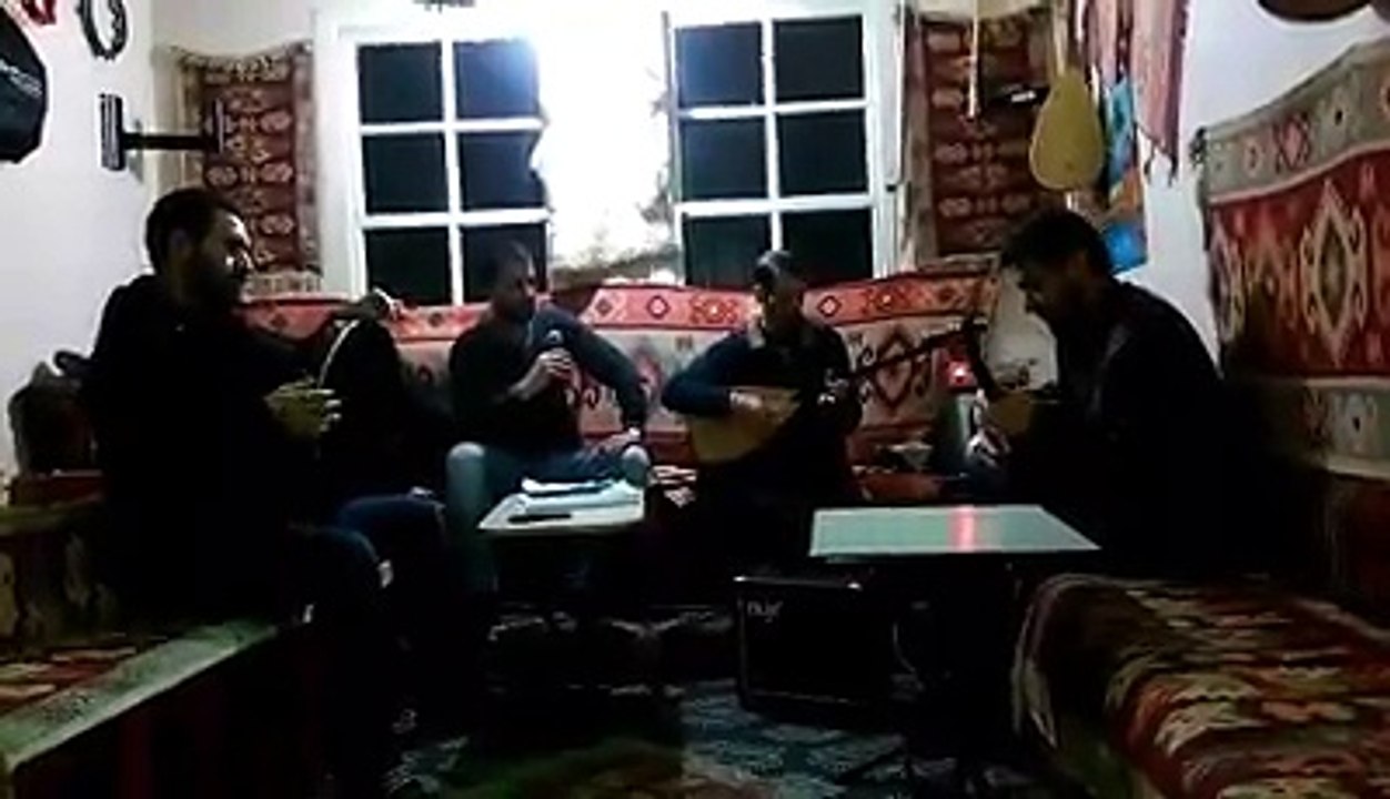 Grup Sesleniş - Metin Korkmaz - Ben Yoruldum Hayat