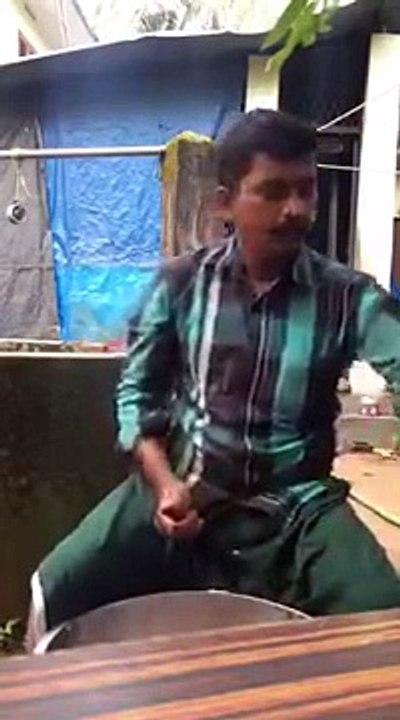 অস্থির পেয়াজ কাটা.....মেশিন ফেল -