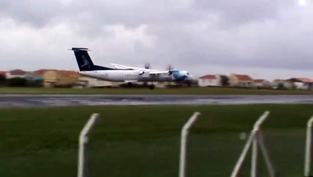Crosswind landing attempt at LPFL - Dash 8Q400 Sata Air Açores Big Planes