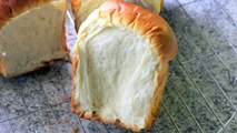 How to make soft and fluffy Hokkaido Milk Bread (Recipe) - Cách làm bánh mì sữa Hokkaido