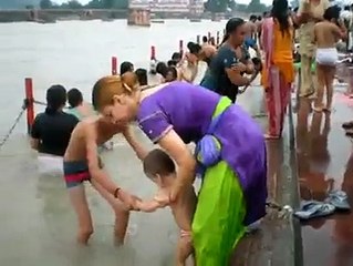 Desi Girl Enjoying Summer 2016 Saraiki HD Songs