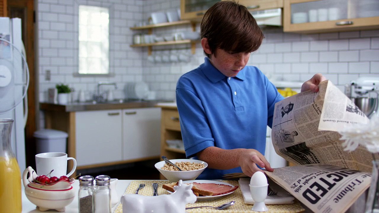 Coffe Virgin : Un enfant boit sa première tasse de café