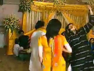 A Beautifull and sexy girl dance in wedding with crazy boy