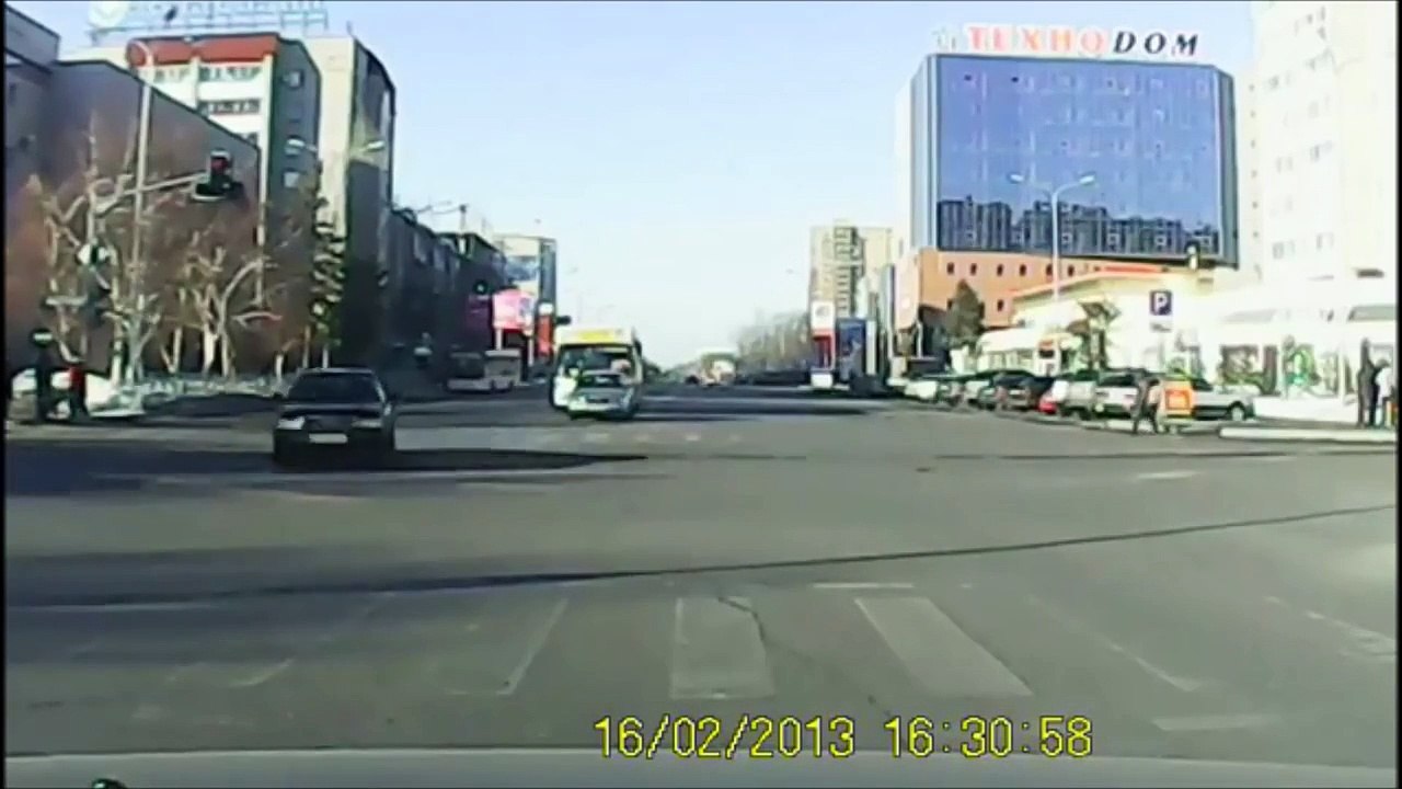 Car Crash Compilation # 37