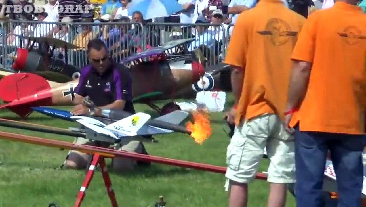 ① AMAZING 25MPH RC PULSE JETS AT WESTON PARK RC MODEL AIRCRAFT SHOW - 201 Hobby And Fun