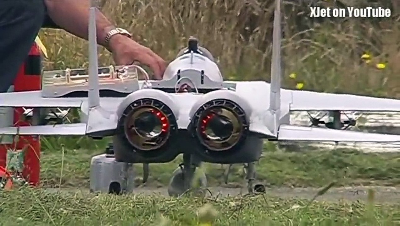Jet powered RC model plane: F1maiden flight  Hobby And Fun