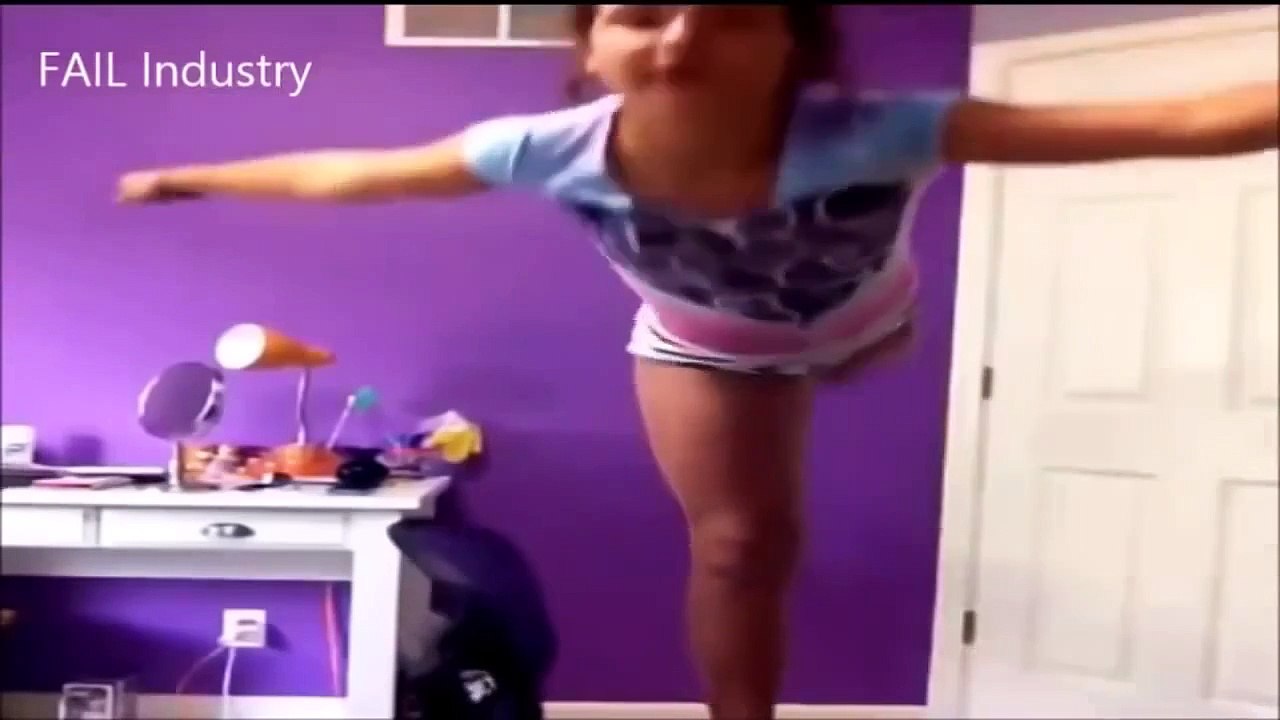 NEW Best Hot Girls Extreme Fail Compilation 2015 : Girls Are Awesome 2015