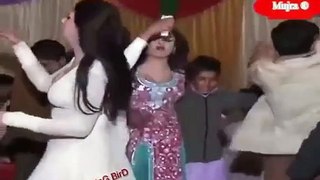 Pakistani sexy Mujra 2015