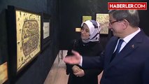 Başbakan Davutoğlu ile Eşi Sare Davutoğlu'nun Sergi Ziyareti