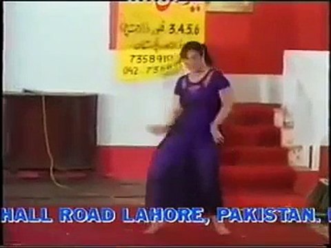Hina Shaheen Hot Mujra - Kin Min Kin Min Badlan Ne Lai