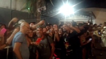 Salida del elenco de Marcianos en la Casa a saludar a la gente - 23 de Enero