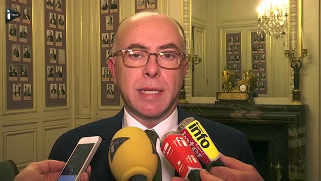 Manifestation à Calais : 6 migrants et 2 No Border seront jugés en comparution immédiate (Cazeneuve)