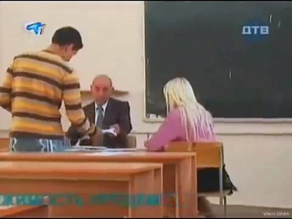 Kopyacı Seksi Sarışın - En bomba götlü hoca