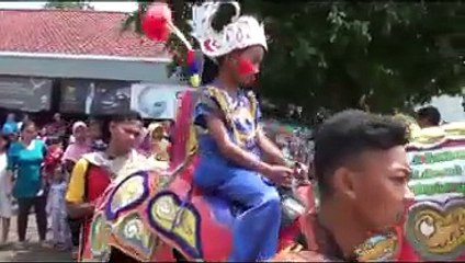 KUDA RENGGONG  KHITANAN MASAL