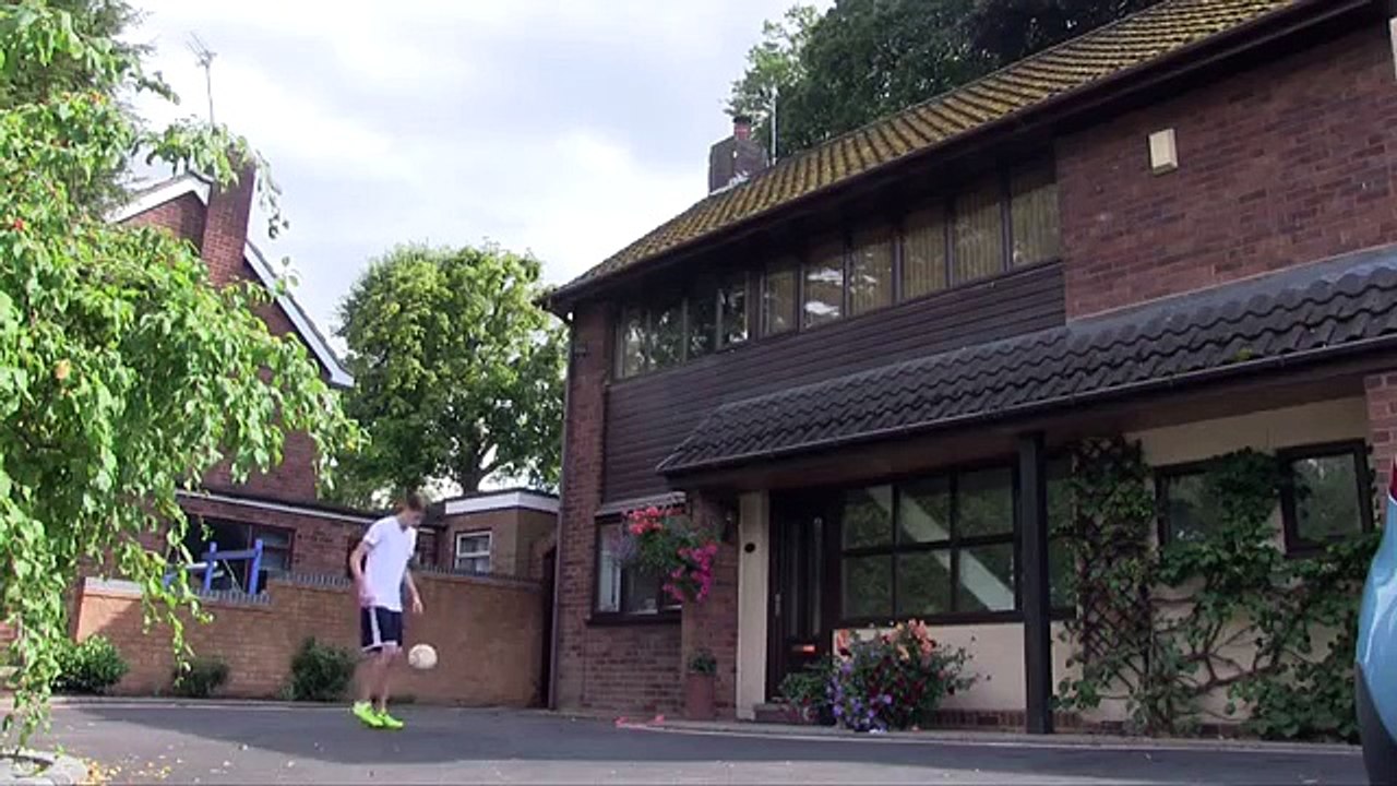 Funny Moments 2016! - Fails, Outtakes & Bloopers! (News World)