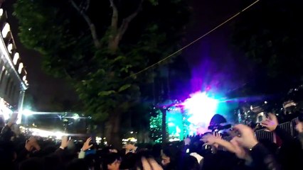 Happy new year Hanoi 2016 crowd before countdown event