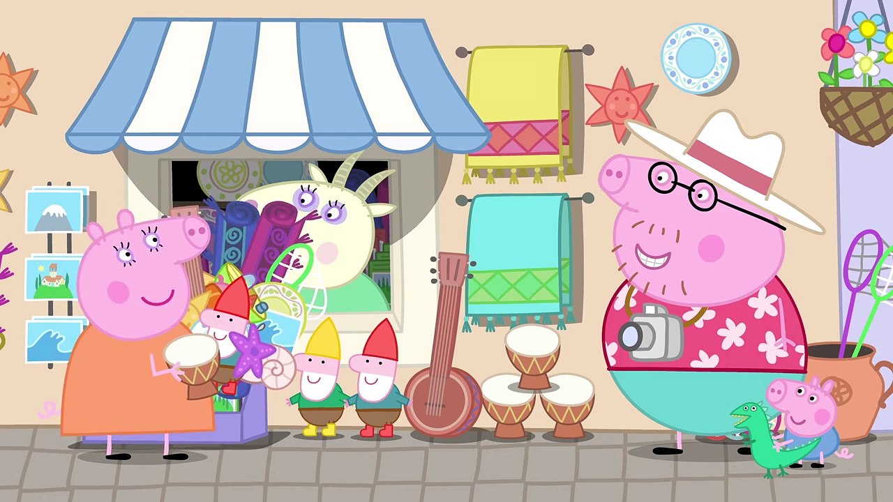Peppa Pig - Holiday In The Sun (Clip)