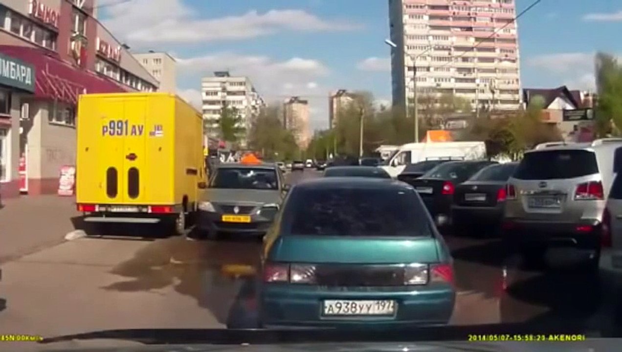 Russian Street Fighte in Action. Only in Russia - tekken 3 style