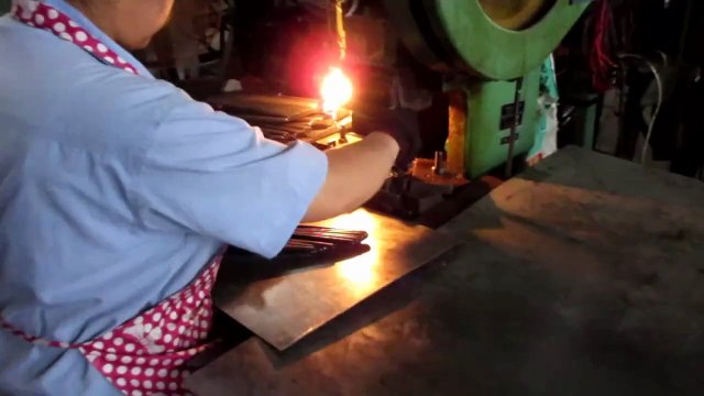 Furniture Hardware, Furniture Fittings and Cabinet Hardware - China: Brackets Shelves / Production 2