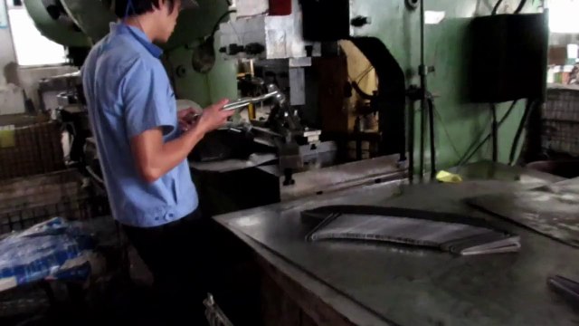 Furniture Hardware, Furniture Fittings and Cabinet Hardware - China: Brackets Shelves / Production 3